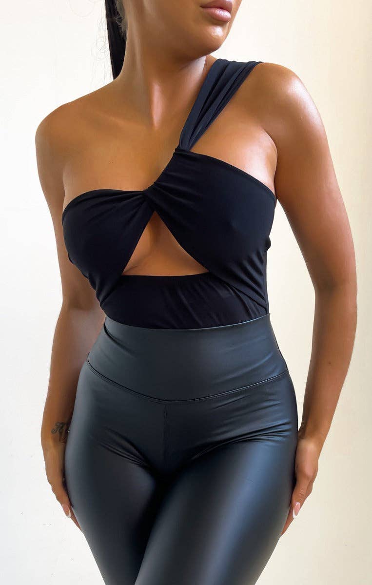 Black One Shoulder Cut Out Asymmetric Fitted Bodysuit - Nuri - So•phis•ti•hood Boutique