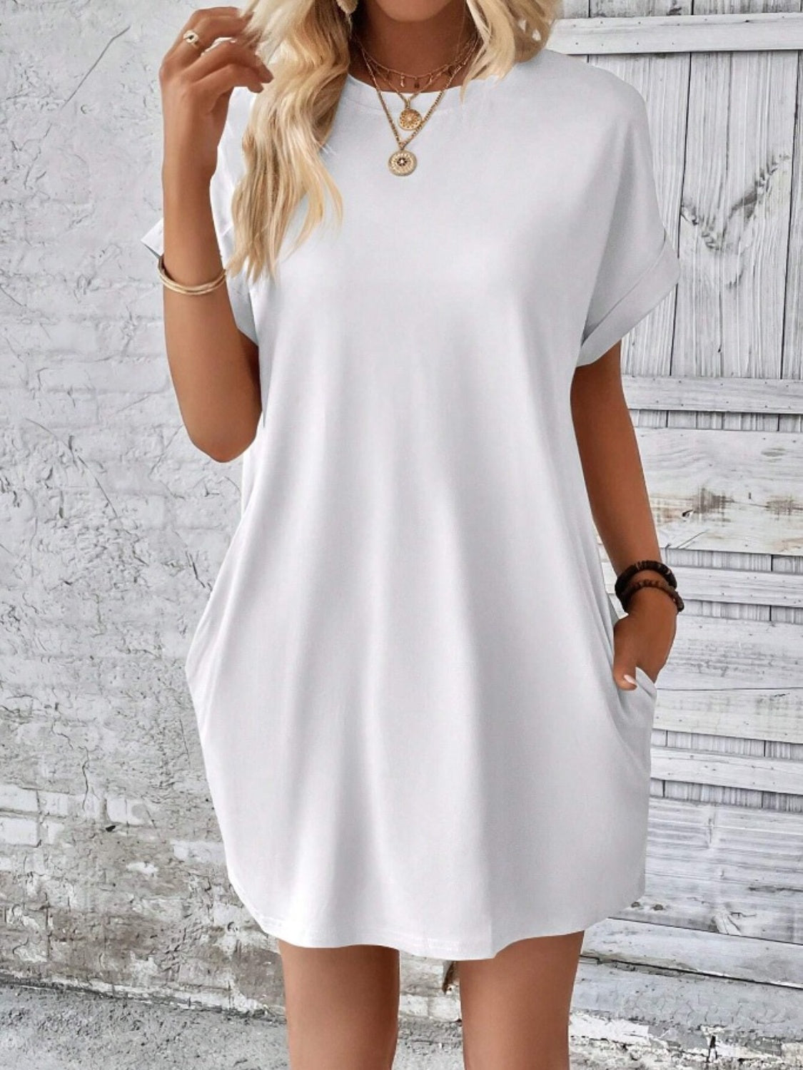 Pocketed Round Neck Short Sleeve Dress - So•phis•ti•hood Boutique