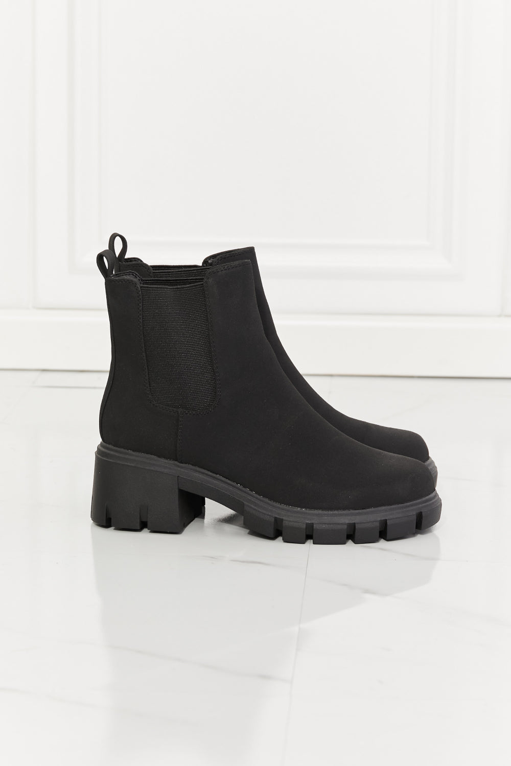 MMShoes Work For It Matte Lug Sole Chelsea Boots in Black - So•phis•ti•hood Boutique