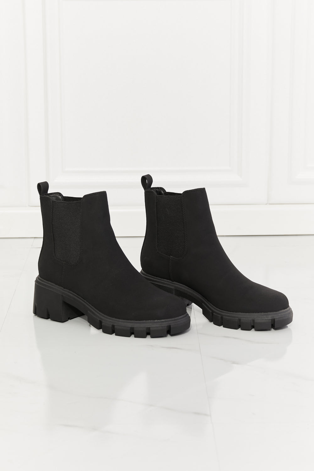 MMShoes Work For It Matte Lug Sole Chelsea Boots in Black - So•phis•ti•hood Boutique