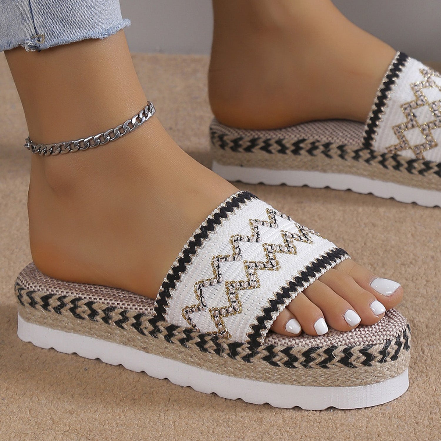 Geometric Weave Platform Sandals - So•phis•ti•hood Boutique