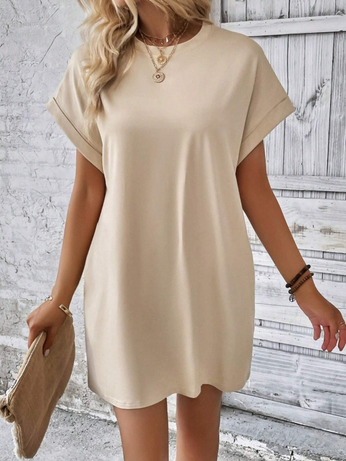 Pocketed Round Neck Short Sleeve Dress - So•phis•ti•hood Boutique