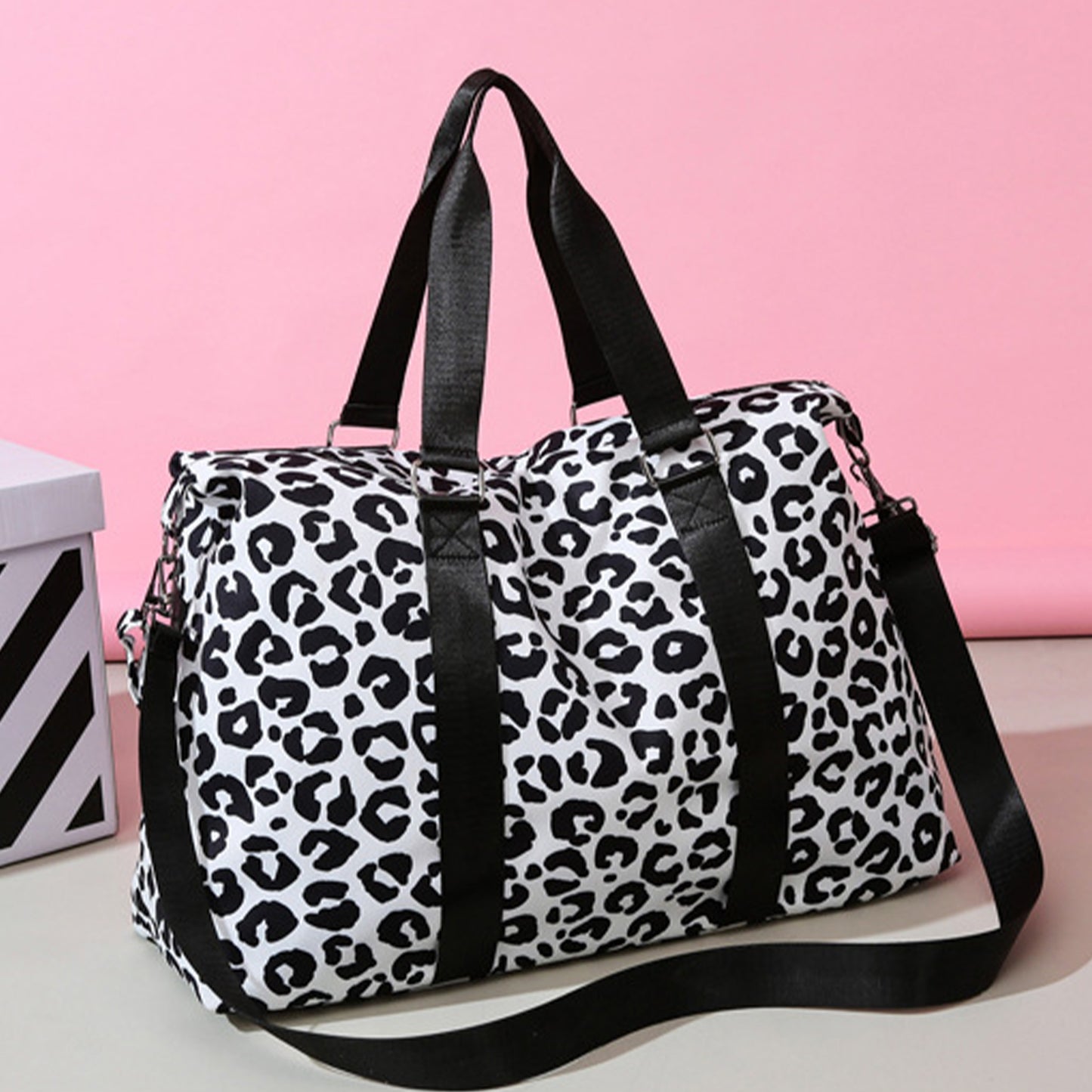 Animal Print Travel Bag - So•phis•ti•hood Boutique