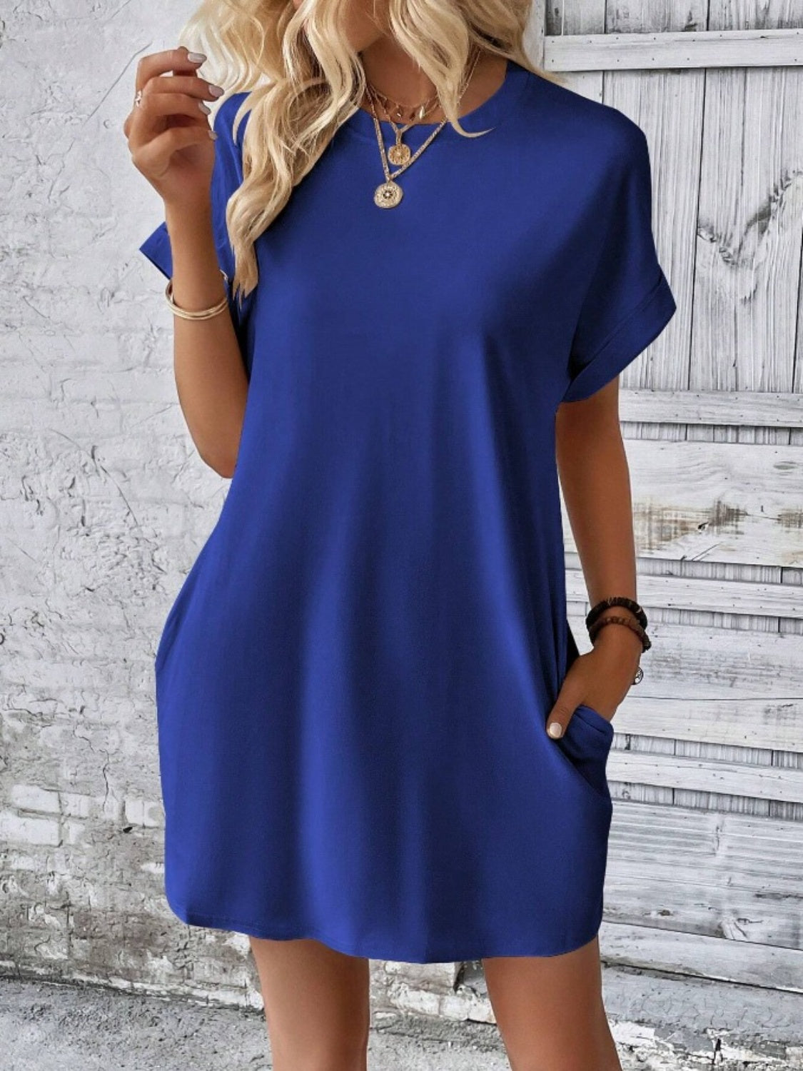 Pocketed Round Neck Short Sleeve Dress - So•phis•ti•hood Boutique